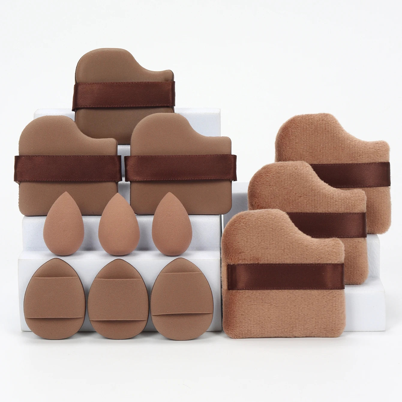 Set de 12 Esponjas de Maquillaje Multiusos (Incluye Borlas para Polvo y Miniesponjas de Precisión)