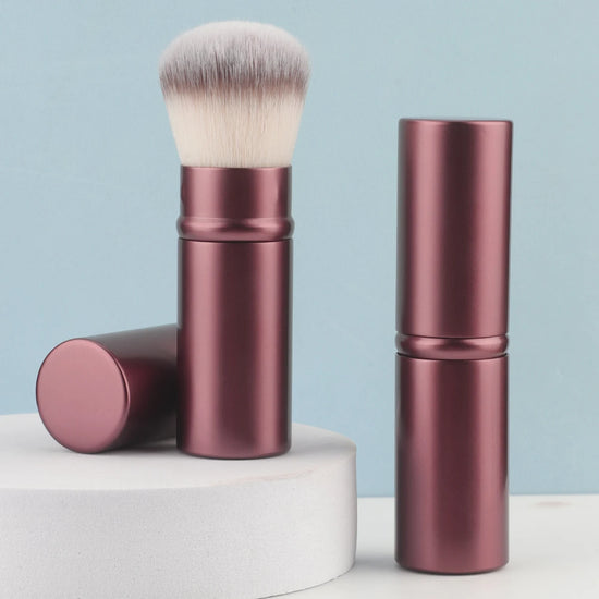 Brocha de maquillaje retráctil de viaje con mango de aluminio