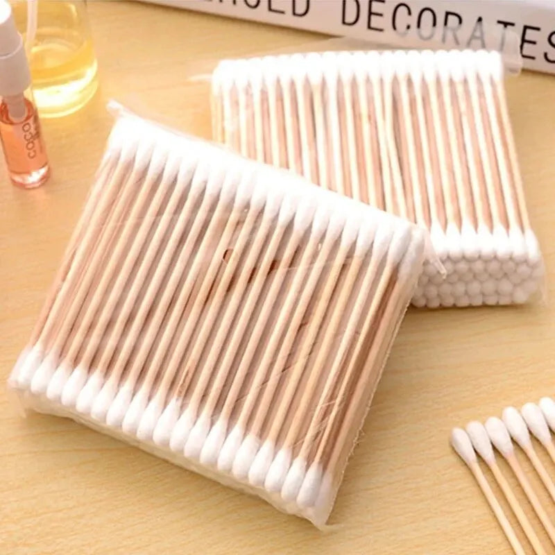 Pack de 500 Bastoncillos de Algodón con Mango de Madera (Doble Cabezal, Ideales para Maquillaje, Limpieza Facial y Cuidado Personal)