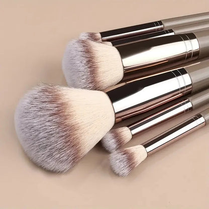 Professionelles Make-up Pinselset, weiche Pinsel für Puder, Lidschatten und Concealer (10-20 Stück)