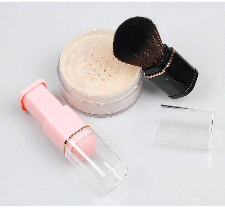 Brocha Retráctil de Maquillaje en presentación con cabezal retráctil y empaque, perfecta para llevar en tu bolso.